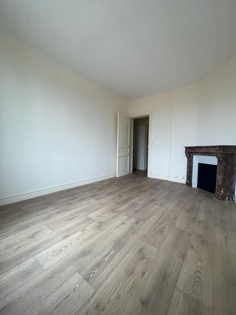 Location Appartement à Pantin 3 pièces