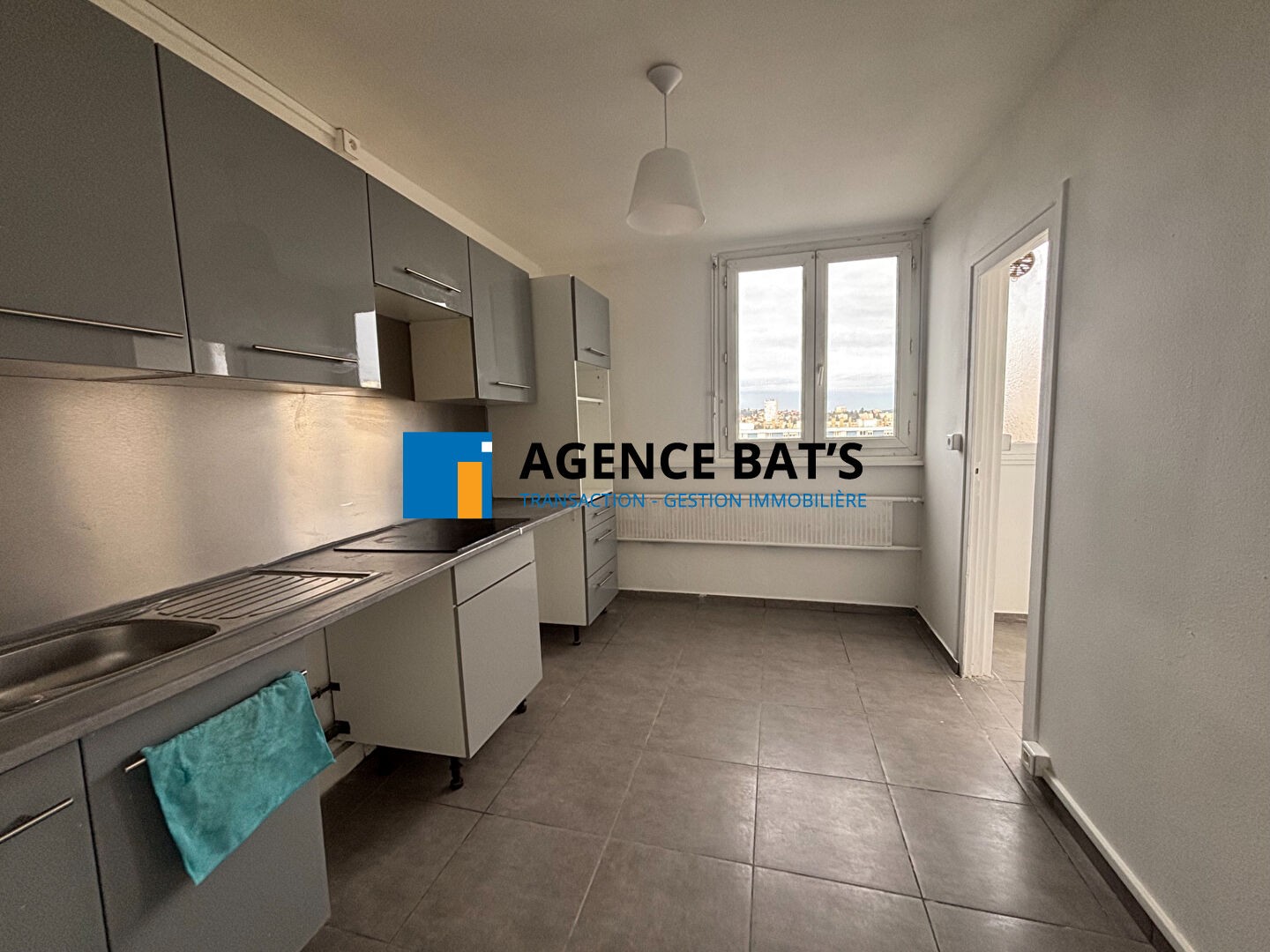 Location Appartement à Saint-Étienne 4 pièces