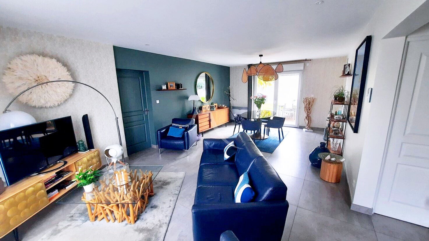 Vente Maison à Villevêque 7 pièces