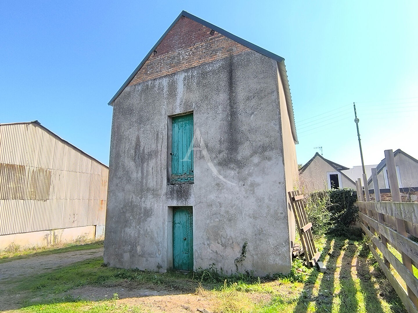 Vente Maison à le Lion-d'Angers 2 pièces