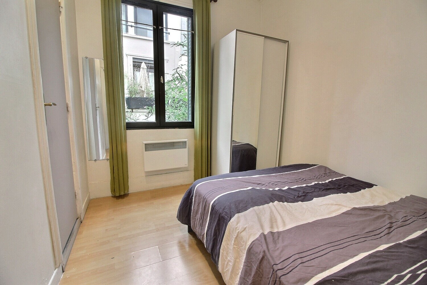 Vente Appartement à Suresnes 2 pièces