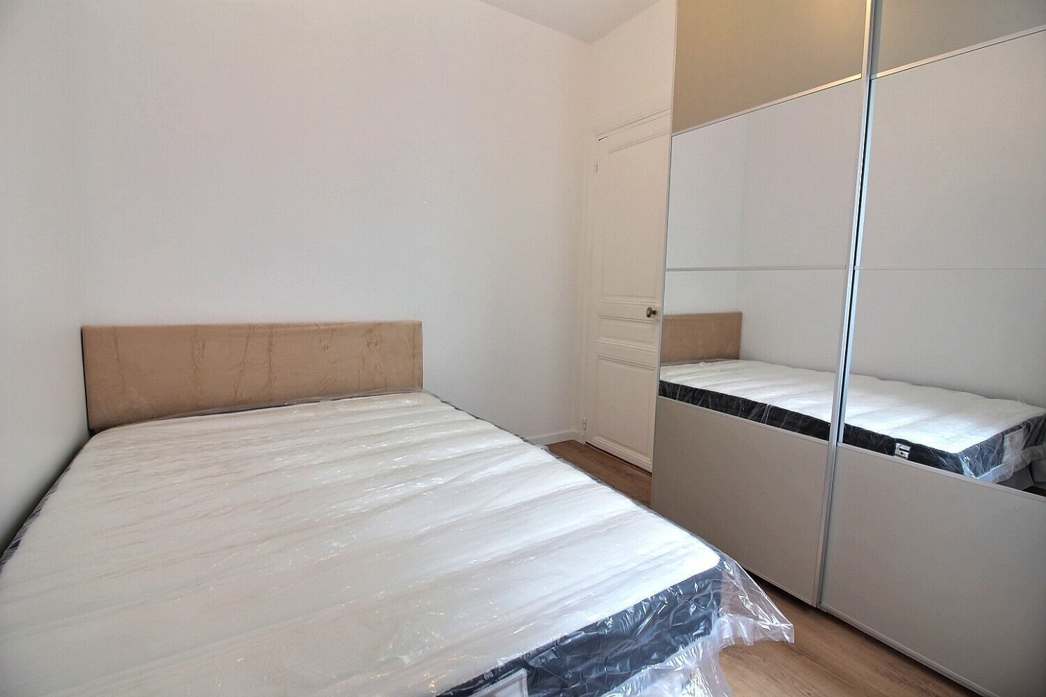 Location Appartement à Suresnes 2 pièces