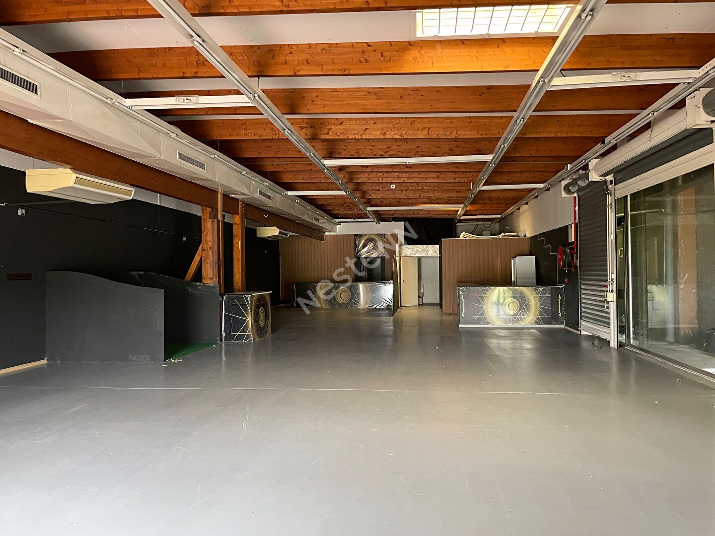 Location Garage / Parking à Longeville-lès-Saint-Avold 0 pièce