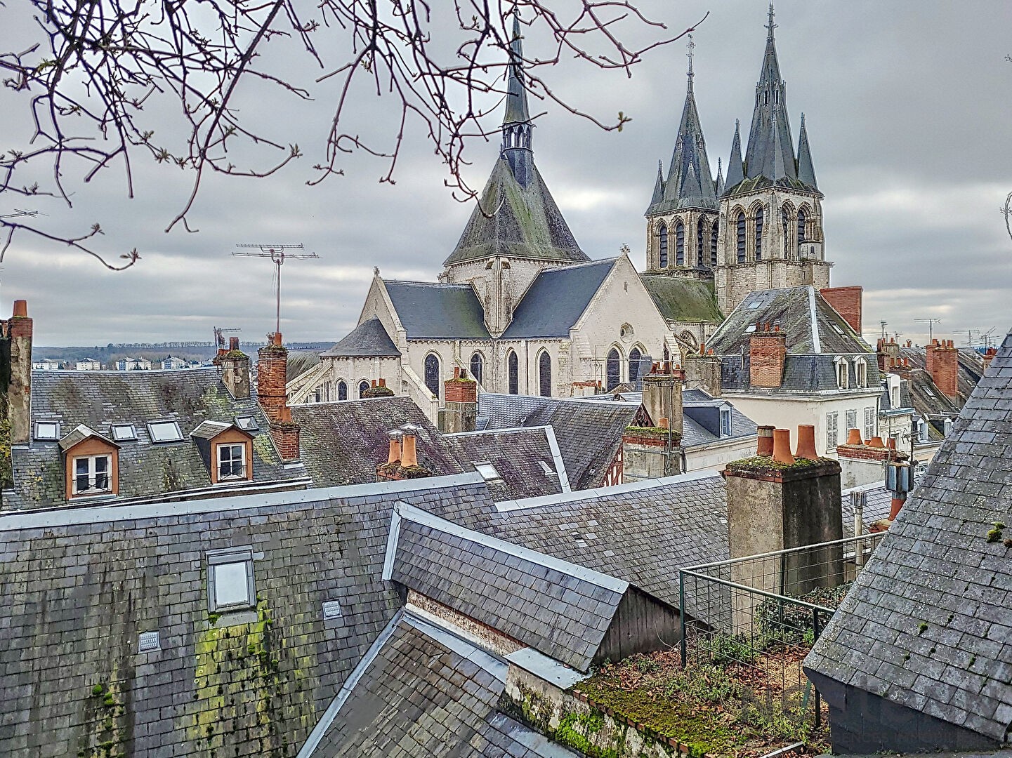 Vente Garage / Parking à Blois 5 pièces