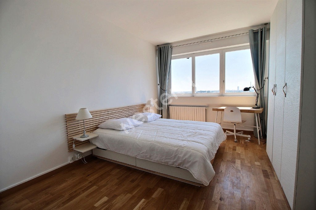 Location Appartement à Courbevoie 3 pièces