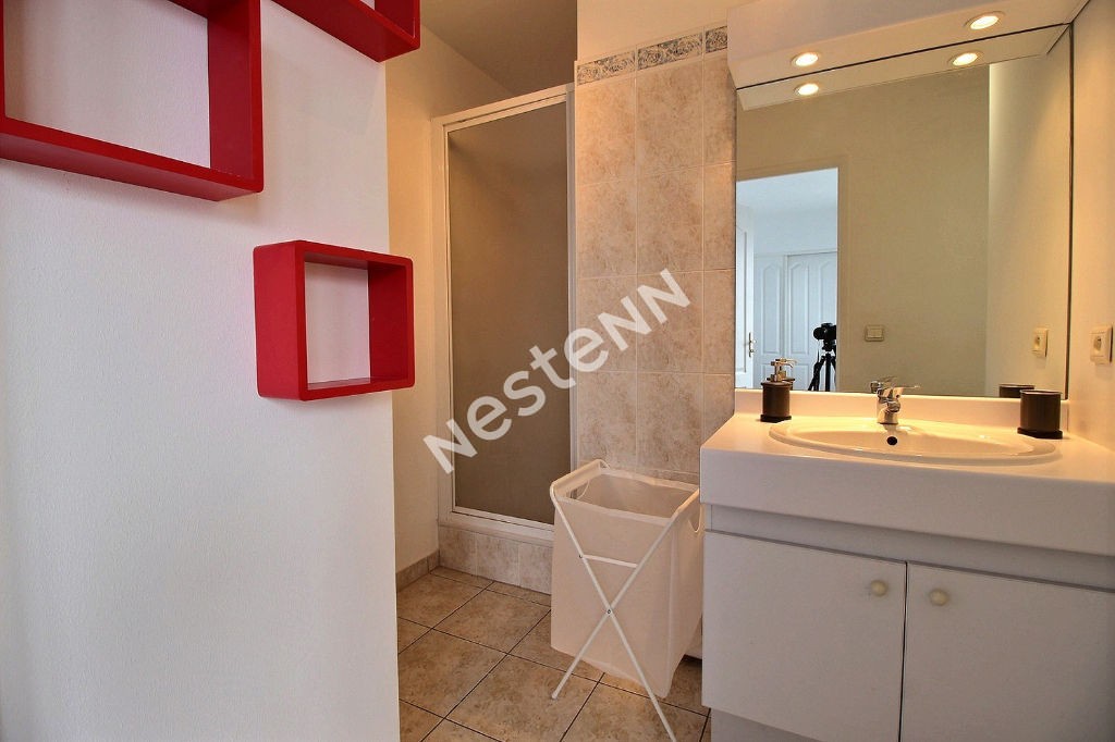 Location Appartement à Courbevoie 2 pièces