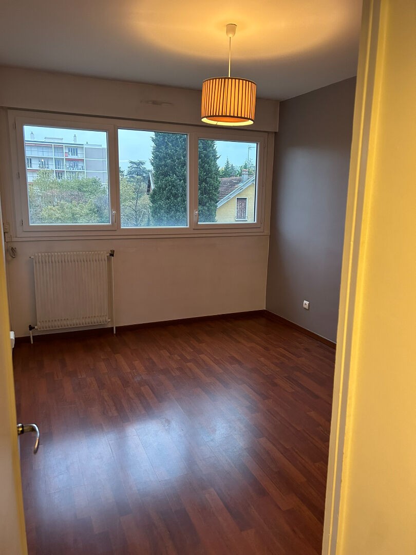 Location Appartement à Caluire-et-Cuire 4 pièces