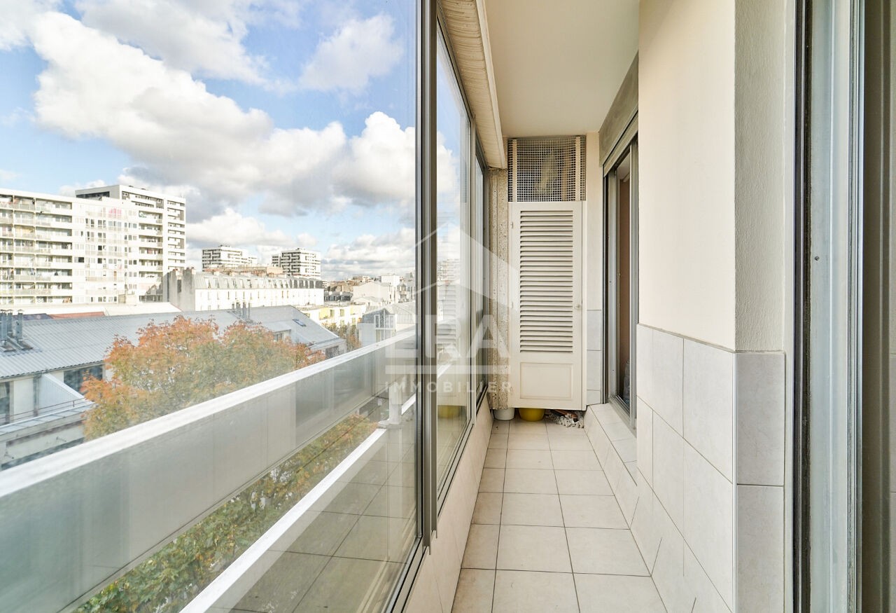 Vente Appartement à Paris Buttes-Chaumont 19e arrondissement 4 pièces