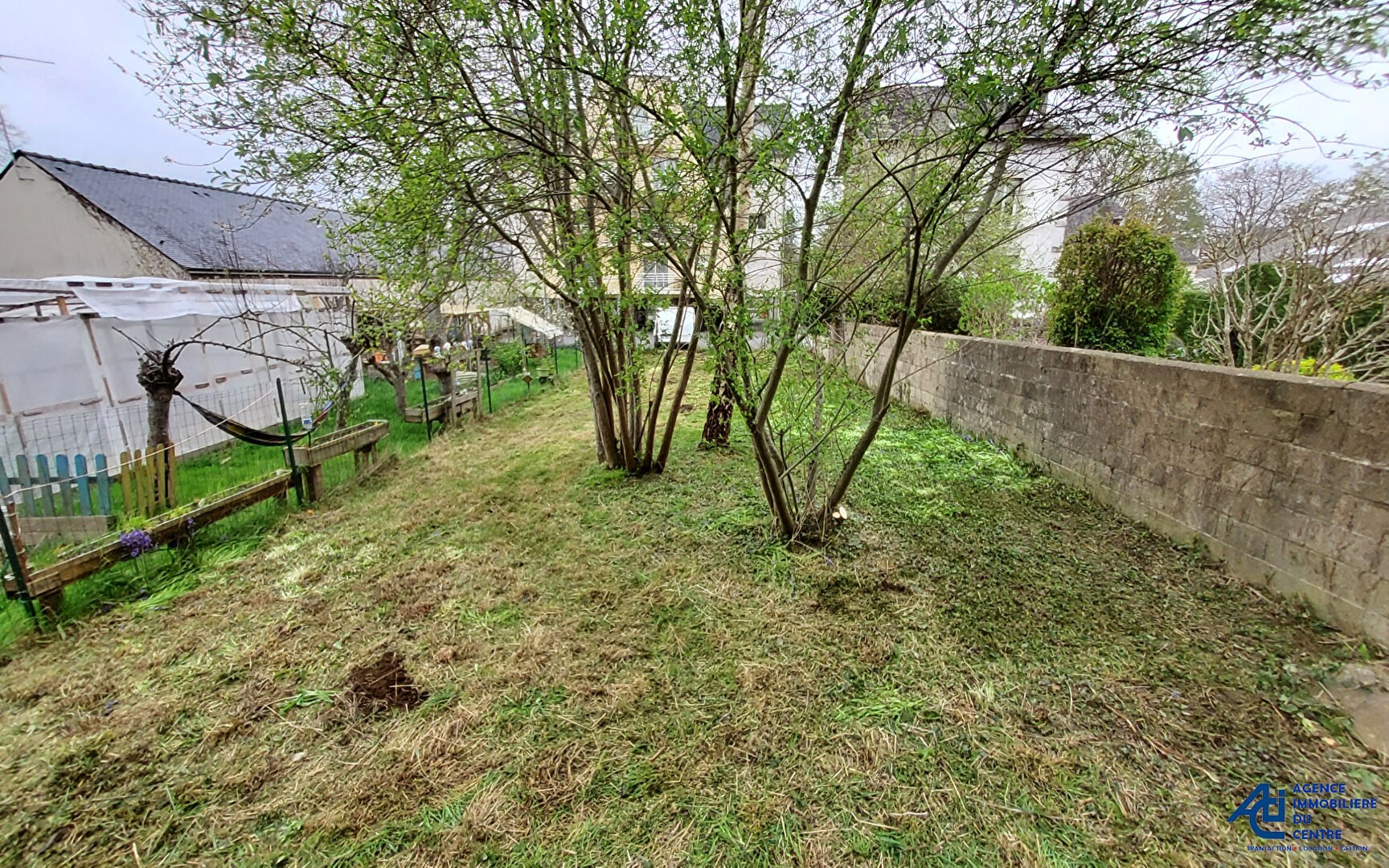 Location Garage / Parking à Pontivy 0 pièce