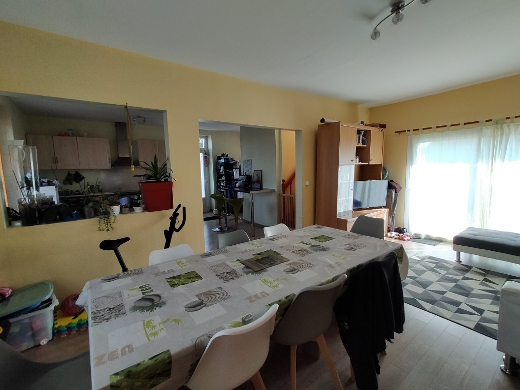 Vente Maison à Courcité 4 pièces