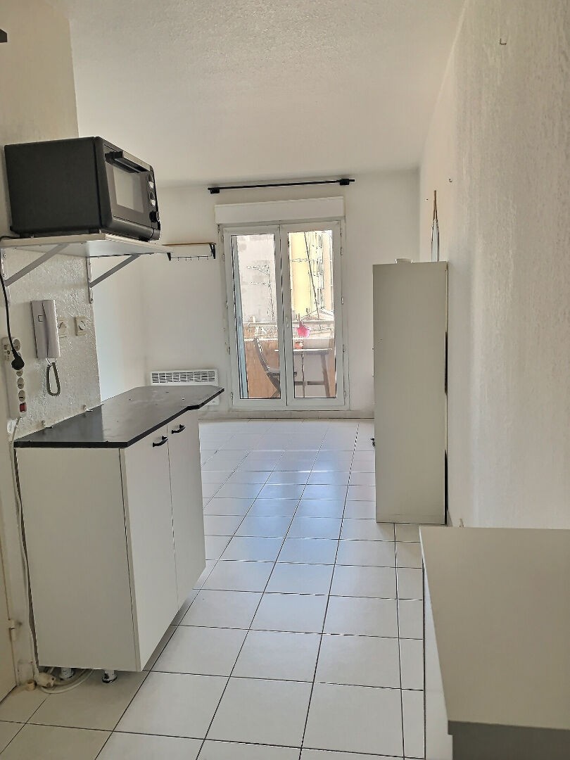 Location Appartement à Marseille 5e arrondissement 2 pièces