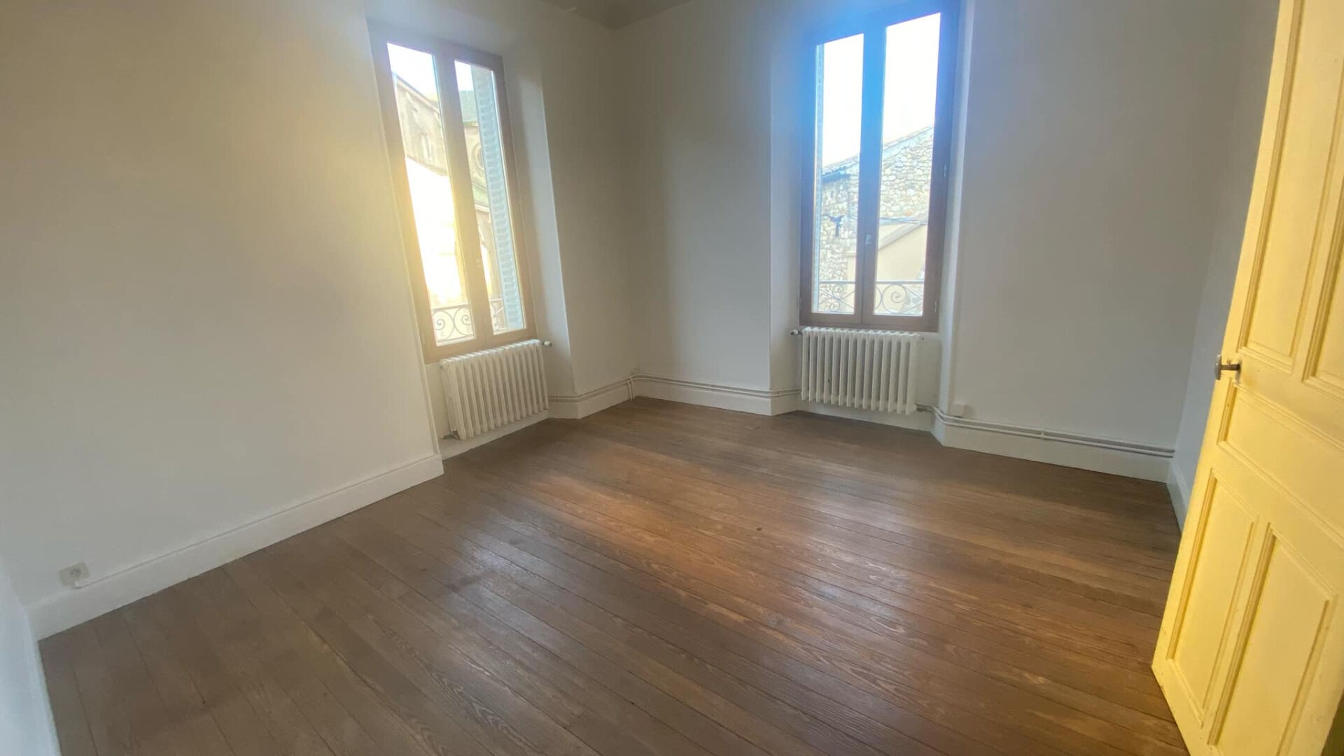 Location Appartement à Laragne-Montéglin 4 pièces