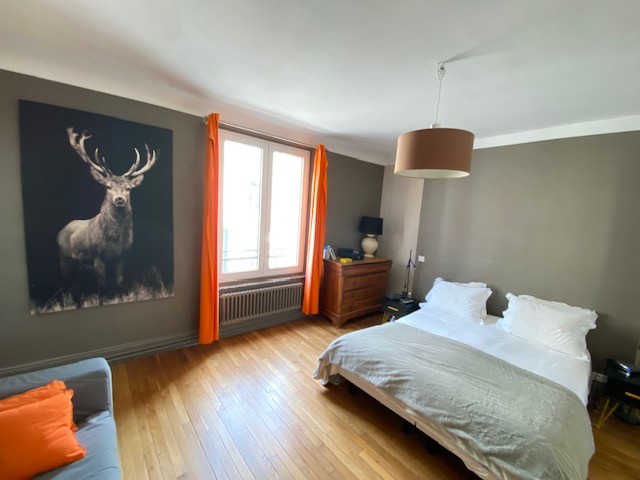 Vente Maison à Saint-Quentin 8 pièces