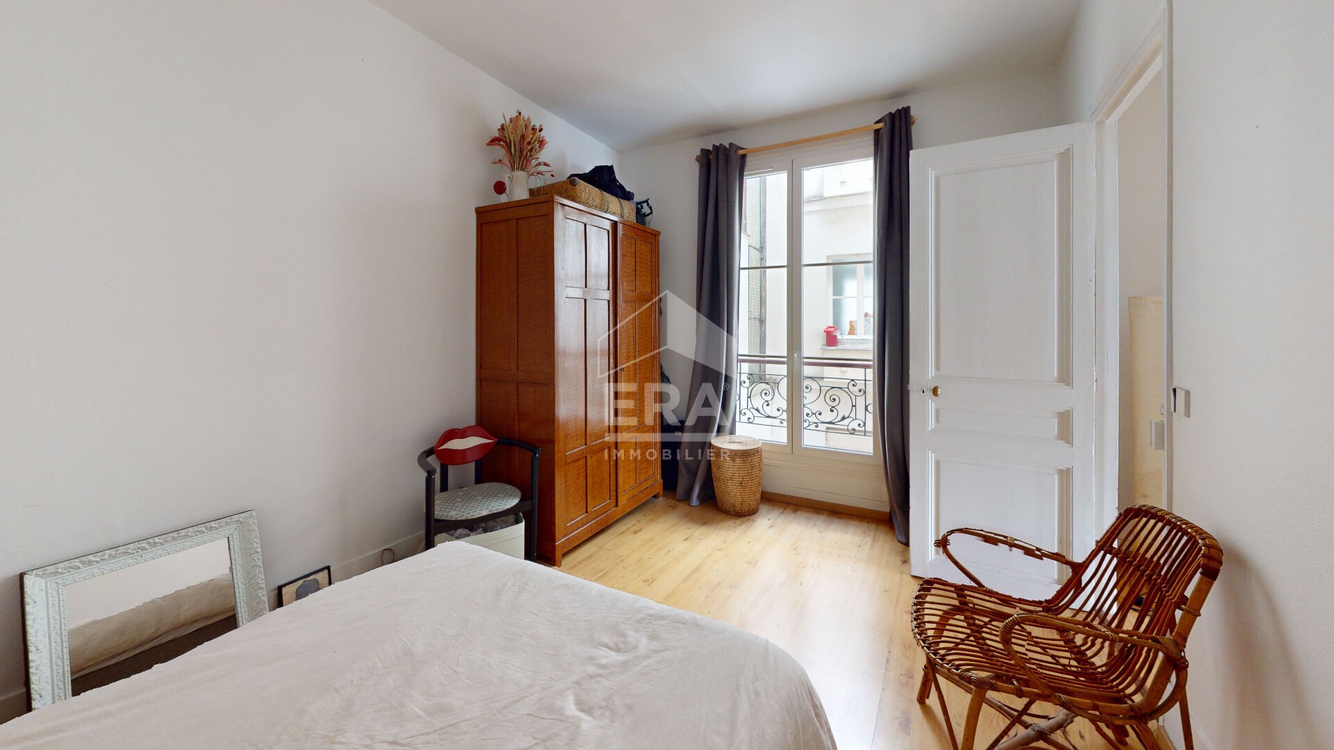 Vente Appartement à Paris Buttes-Chaumont 19e arrondissement 3 pièces