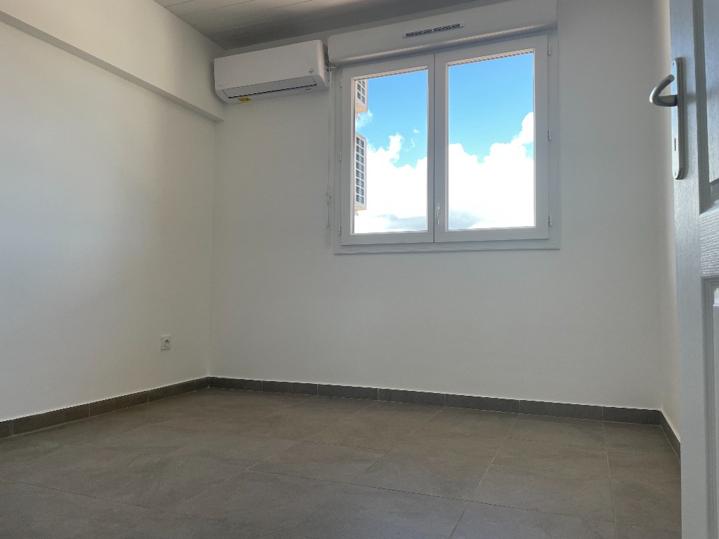 Location Appartement à Remire-Montjoly 3 pièces