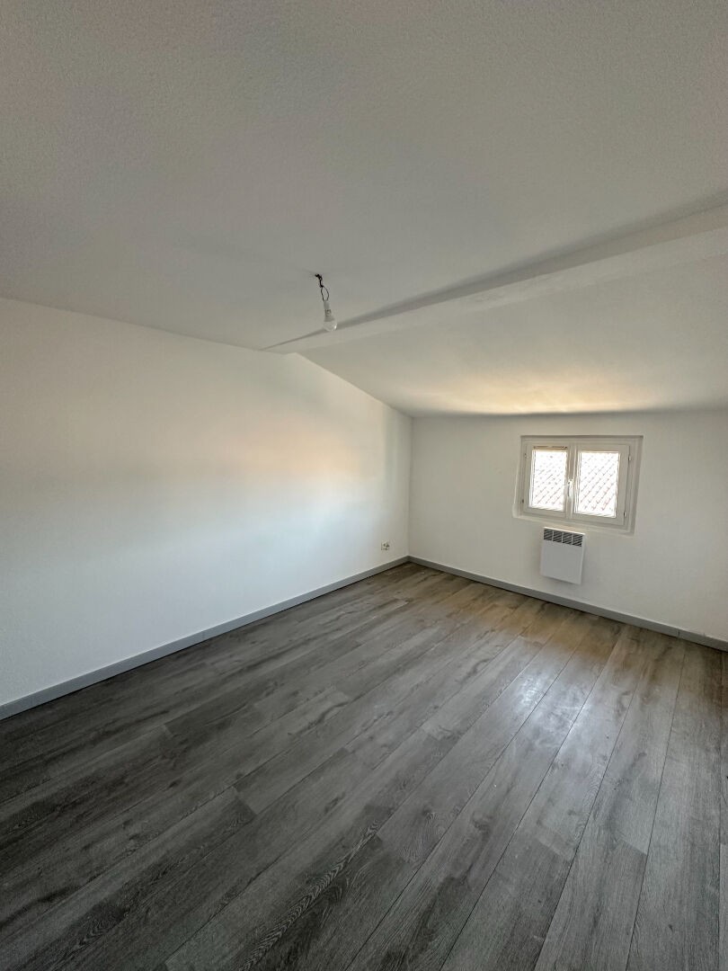 Location Appartement à le Luc 3 pièces