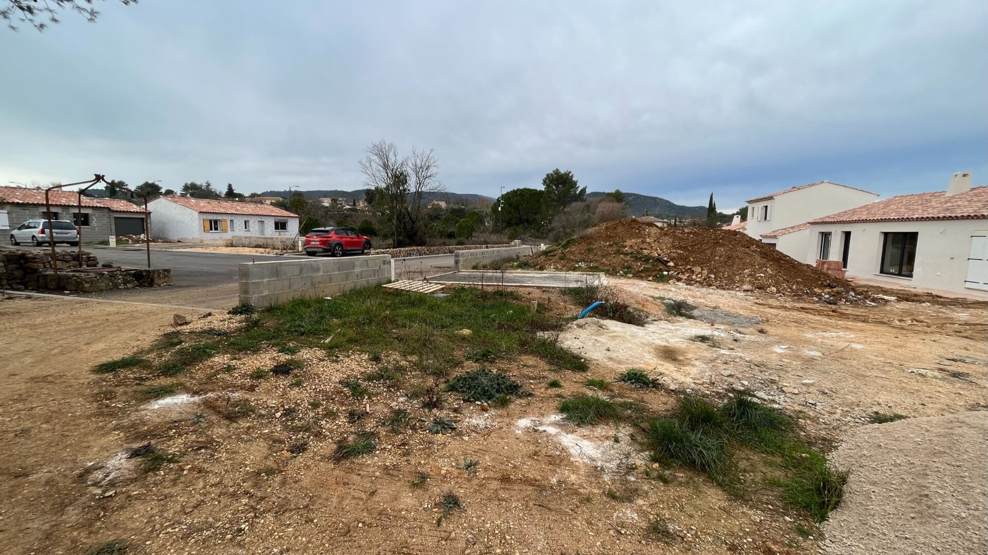 Vente Terrain à Saint-Maximin-la-Sainte-Baume 0 pièce