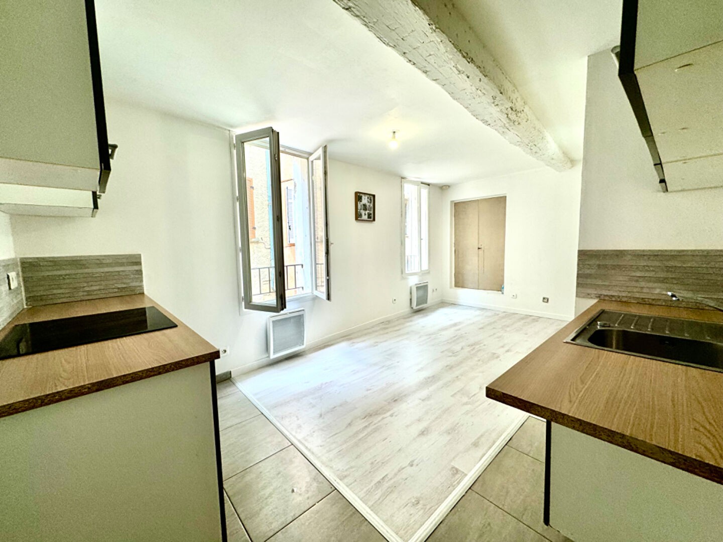 Vente Appartement à le Luc 2 pièces