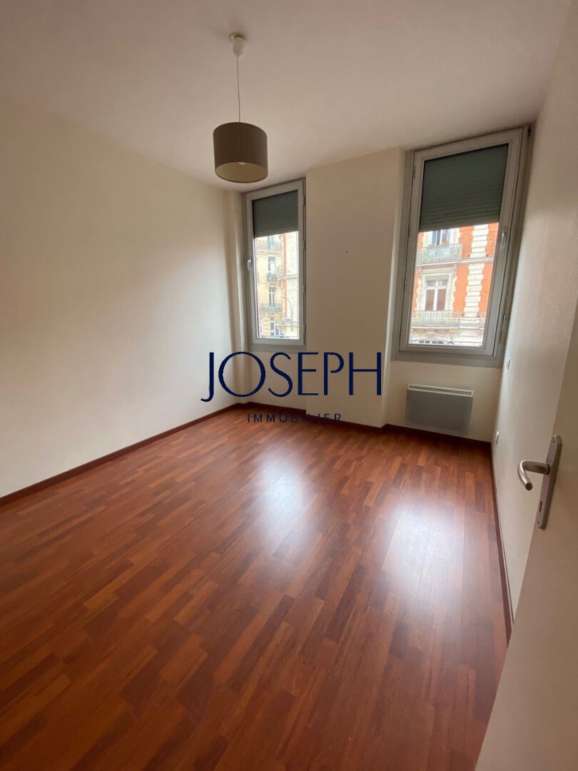 Location Appartement à Toulouse 3 pièces