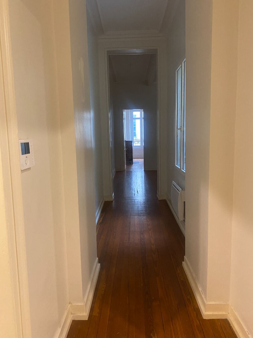 Location Appartement à Bordeaux 2 pièces