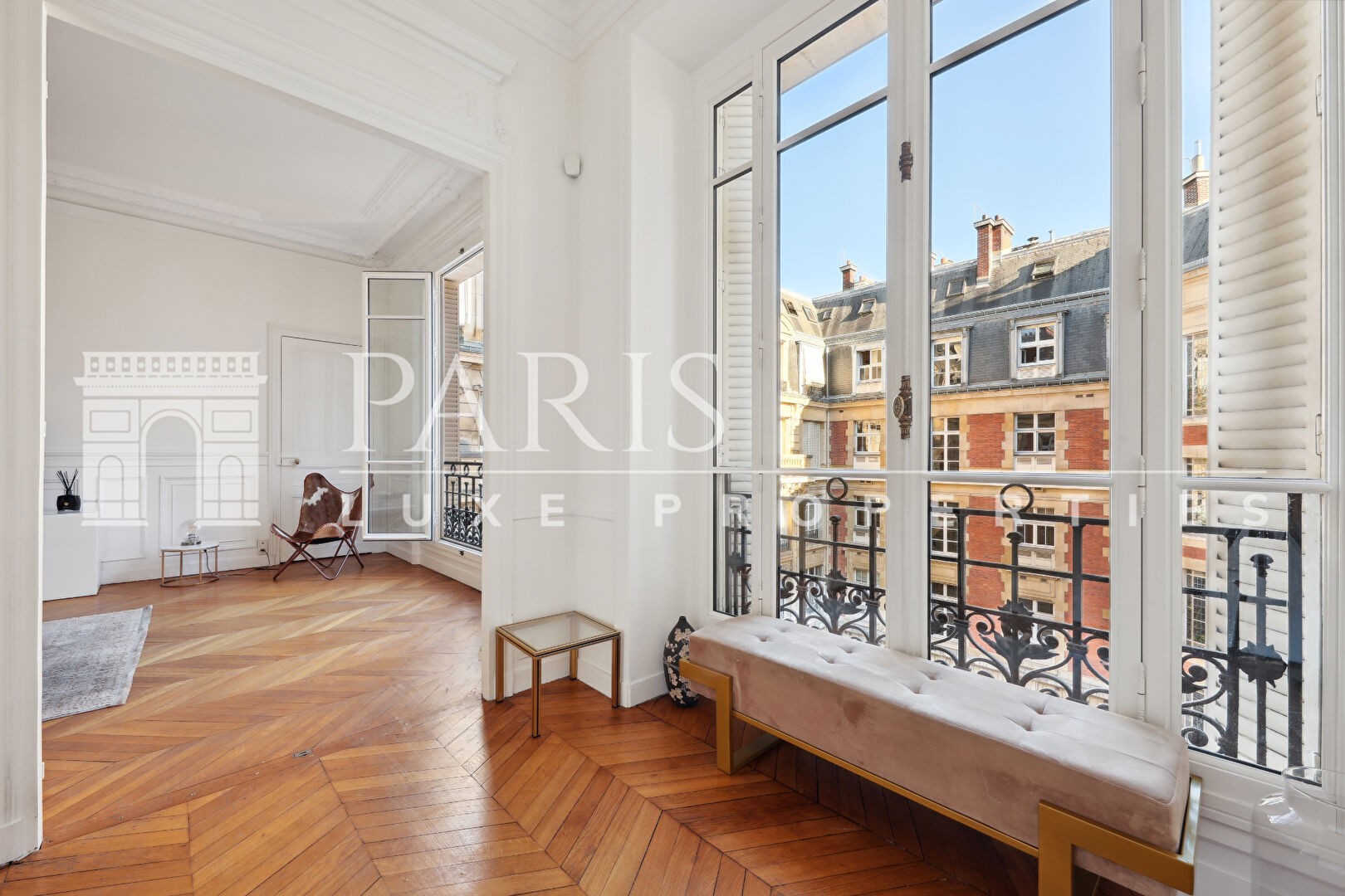 Vente Appartement à Paris Batignolles-Monceaux 17e arrondissement 3 pièces