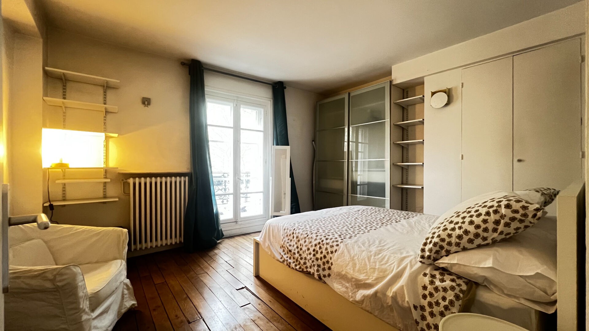 Location Appartement à Paris Buttes-Chaumont 19e arrondissement 2 pièces