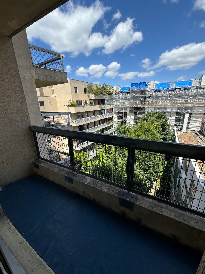 Vente Appartement à Paris Buttes-Chaumont 19e arrondissement 1 pièce