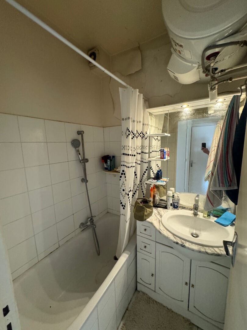 Vente Appartement à Paris Buttes-Chaumont 19e arrondissement 2 pièces