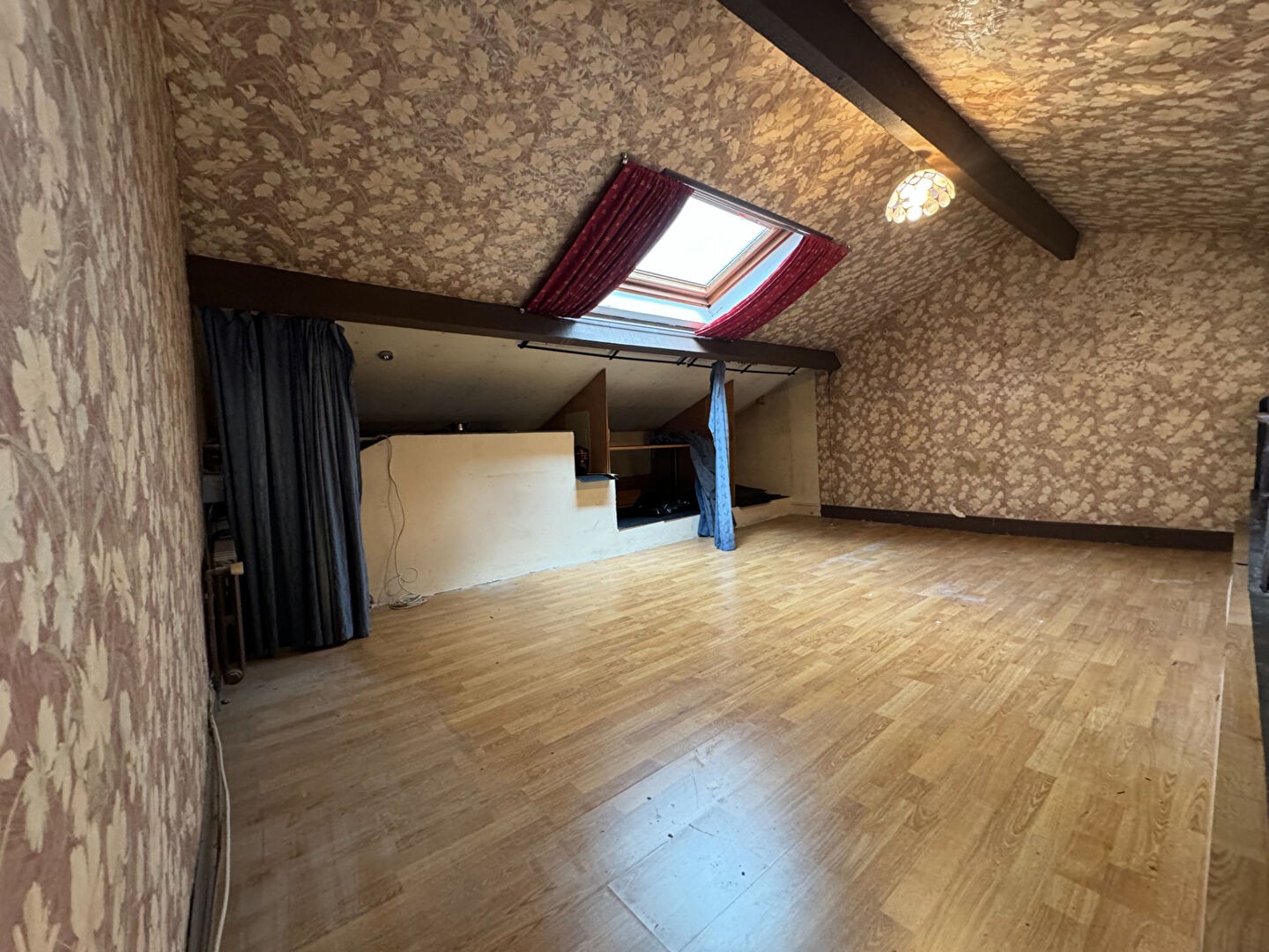 Vente Appartement à Paris Buttes-Chaumont 19e arrondissement 2 pièces