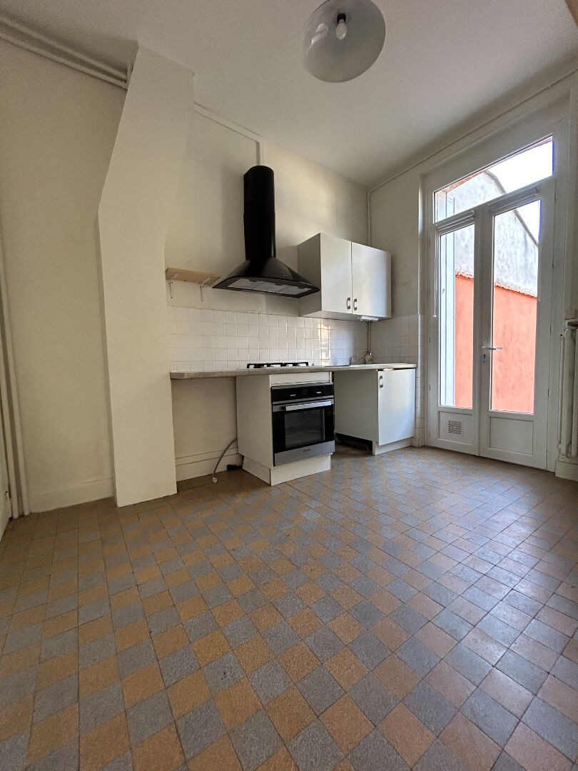 Vente Maison à Saint-Jean-de-la-Ruelle 6 pièces