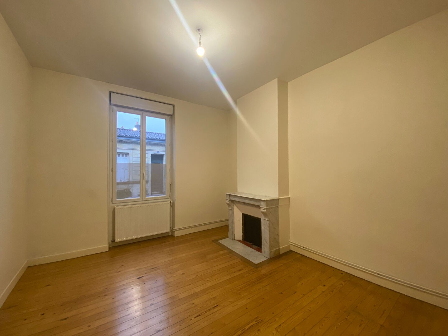 Location Appartement à Bordeaux 3 pièces