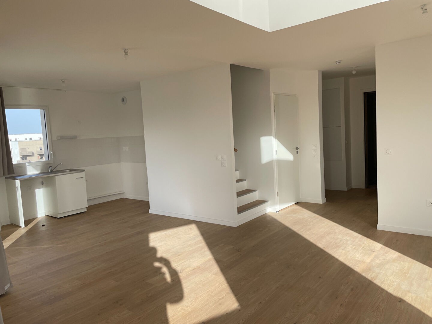 Location Appartement à Bordeaux 5 pièces