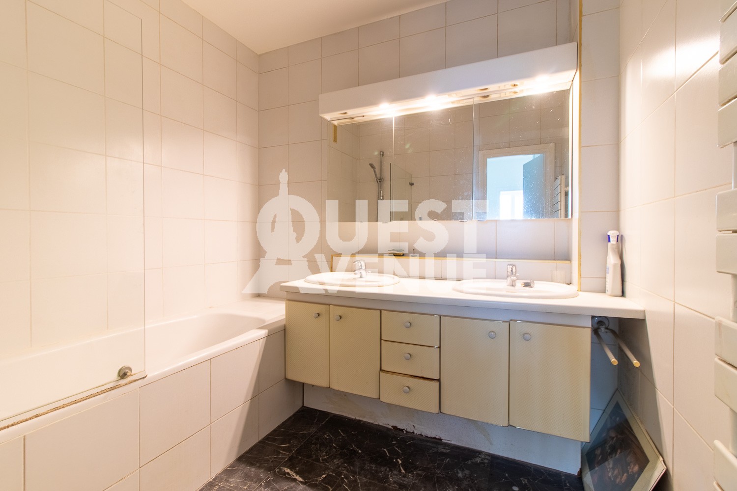 Vente Appartement à Paris Passy 16e arrondissement 4 pièces