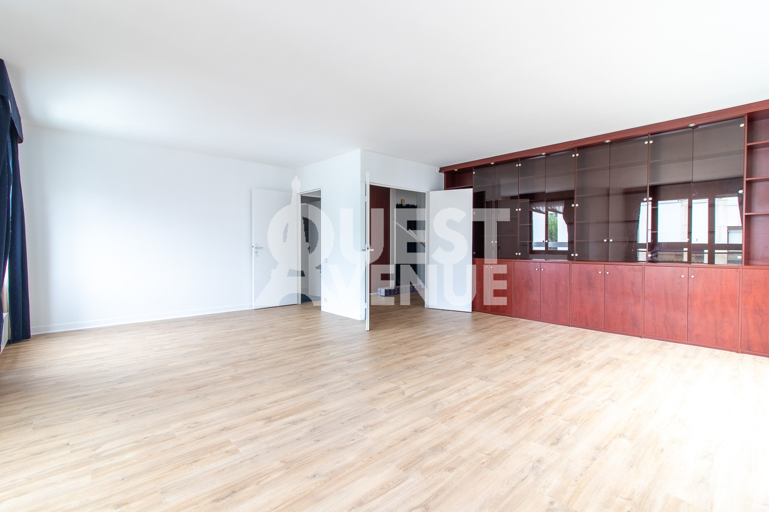 Vente Appartement à Courbevoie 5 pièces