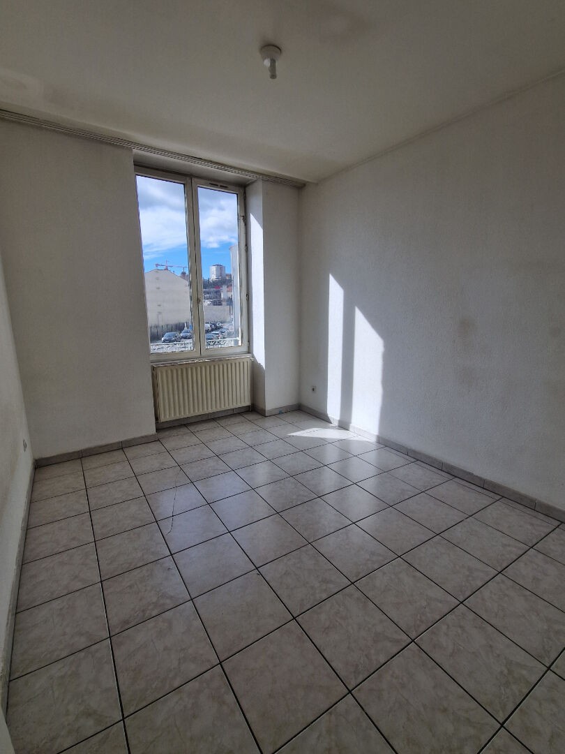 Location Appartement à Saint-Étienne 3 pièces