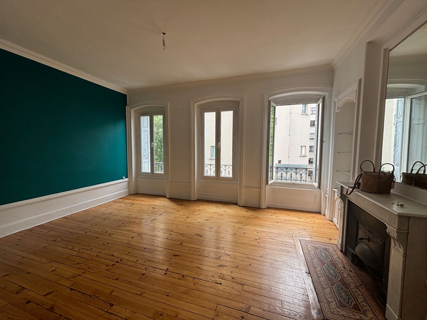 Location Appartement à Saint-Étienne 5 pièces