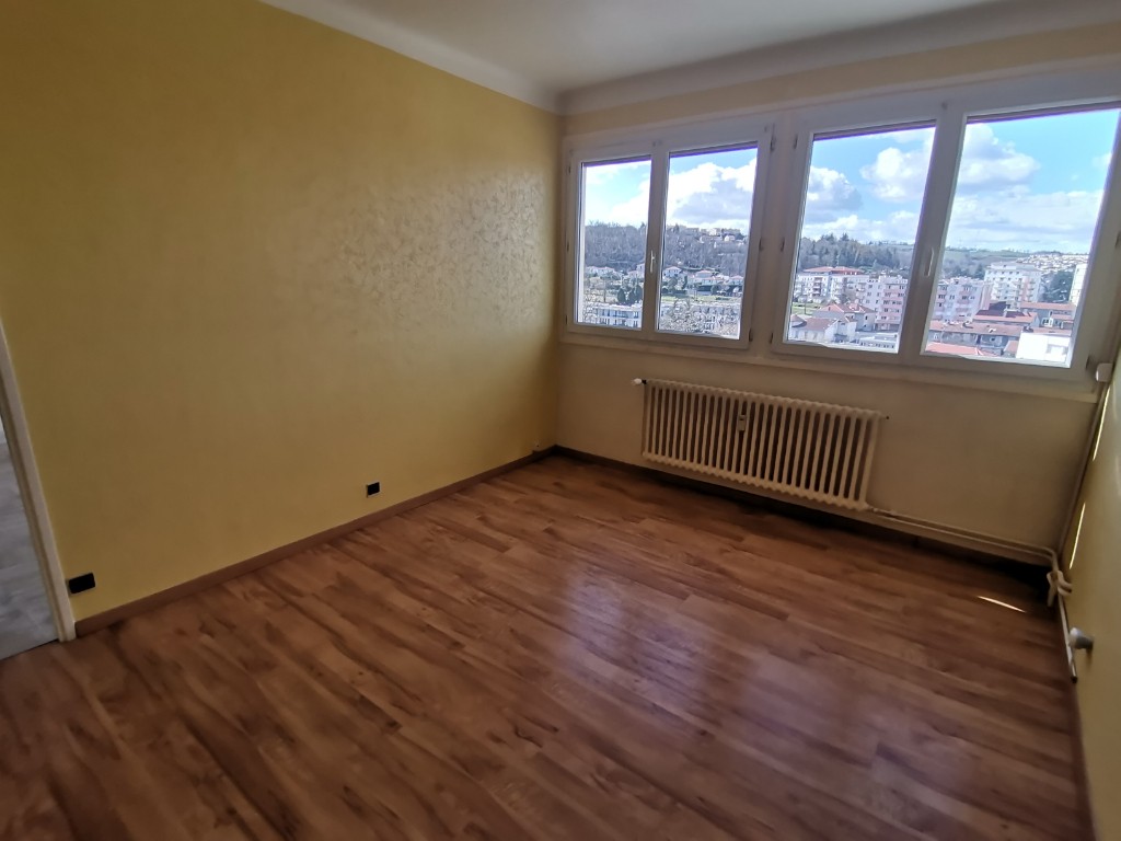 Location Appartement à Saint-Étienne 2 pièces