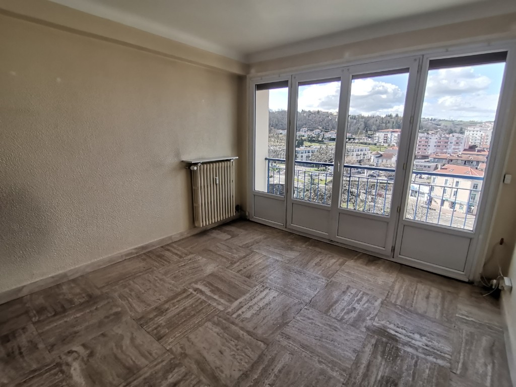 Location Appartement à Saint-Étienne 2 pièces