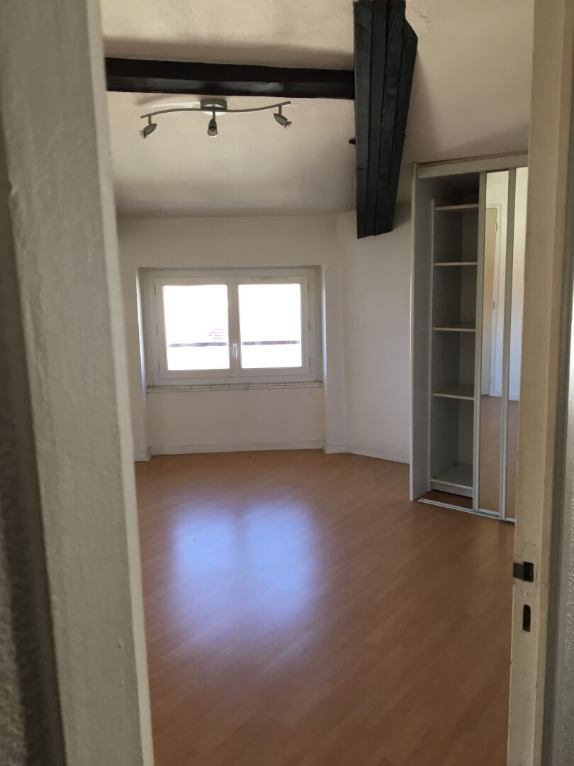 Location Appartement à Saint-Étienne 3 pièces