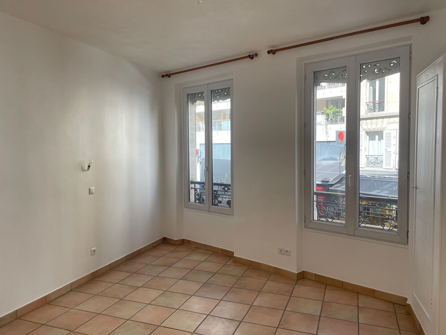 Location Appartement à Paris Butte-Montmartre 18e arrondissement 2 pièces