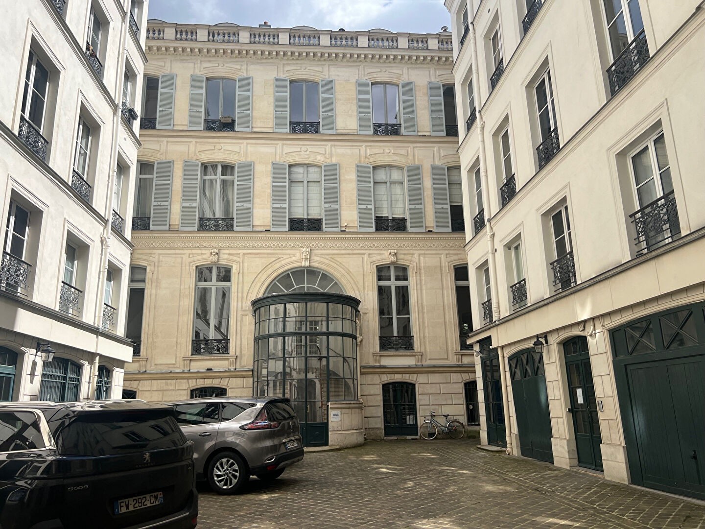 Vente Appartement à Paris Opéra 9e arrondissement 5 pièces