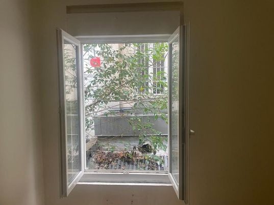 Vente Appartement à Paris Butte-Montmartre 18e arrondissement 1 pièce