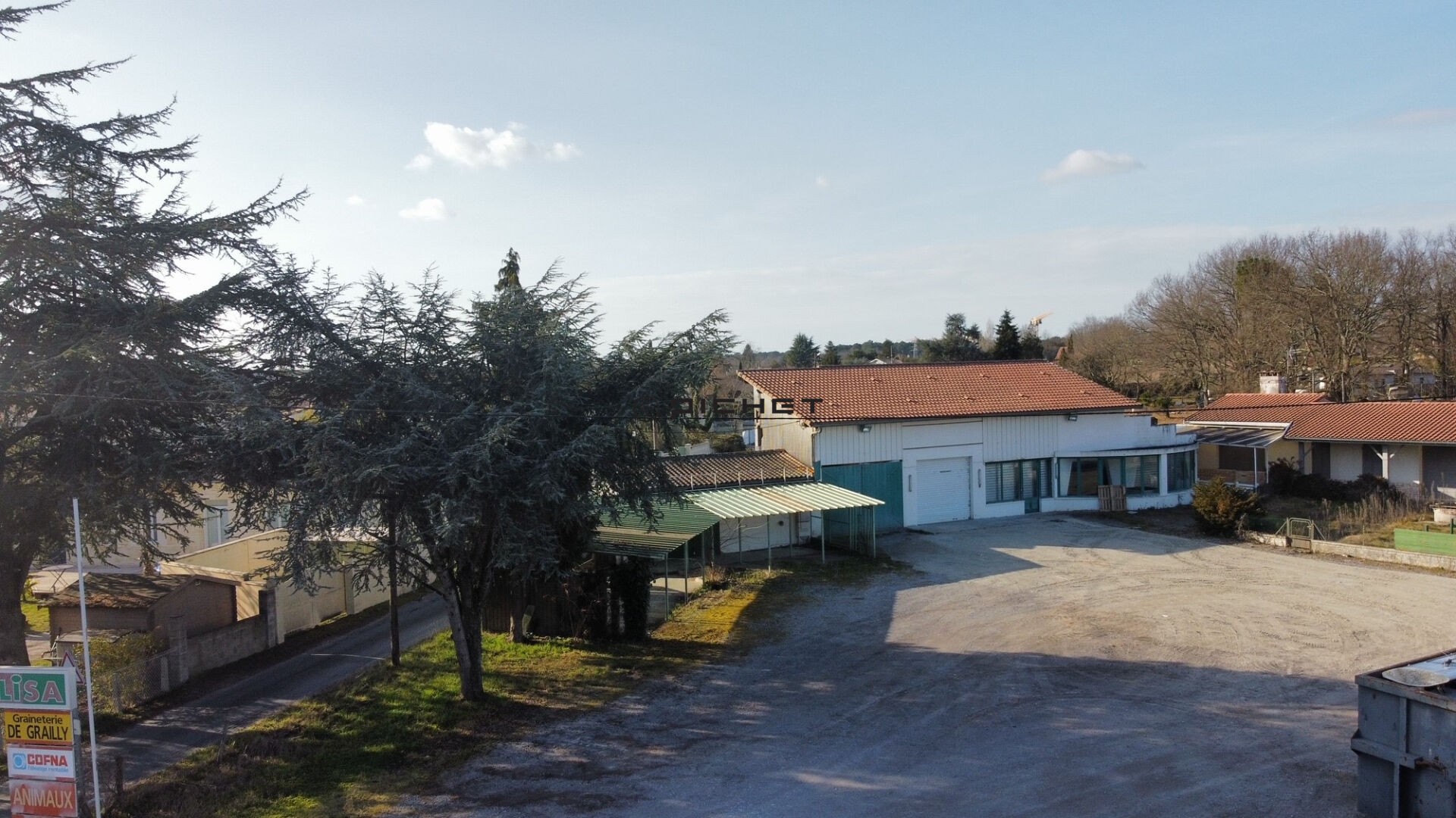 Vente Bureau / Commerce à Saint-Médard-en-Jalles 1 pièce