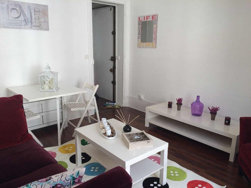 Location Appartement à Paris Butte-Montmartre 18e arrondissement 2 pièces