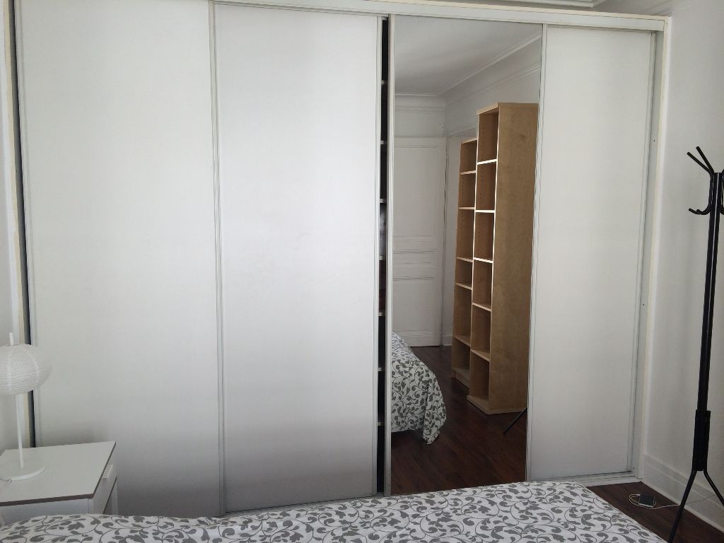 Location Appartement à Paris Butte-Montmartre 18e arrondissement 2 pièces