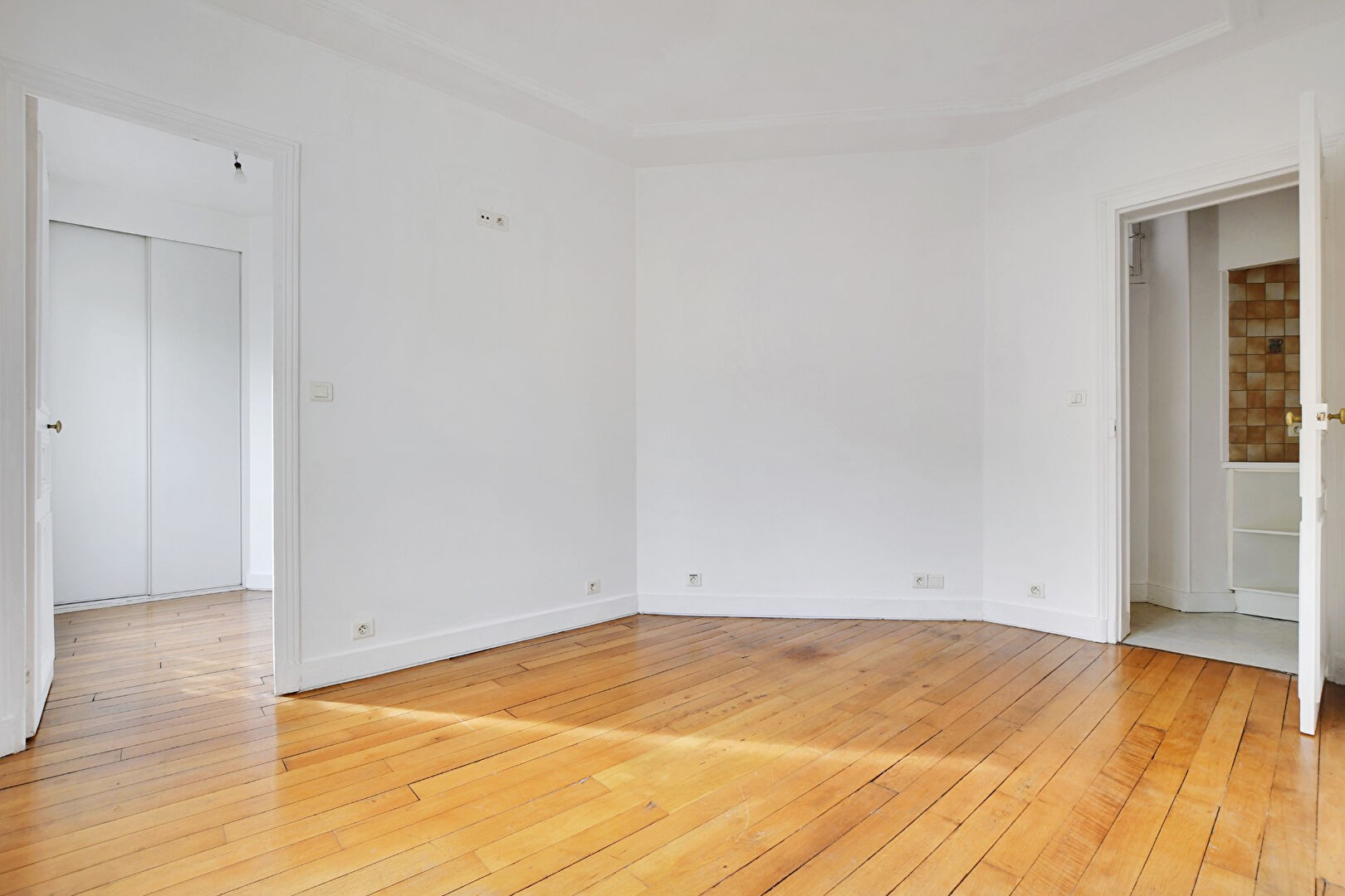 Vente Appartement à Paris Butte-Montmartre 18e arrondissement 2 pièces