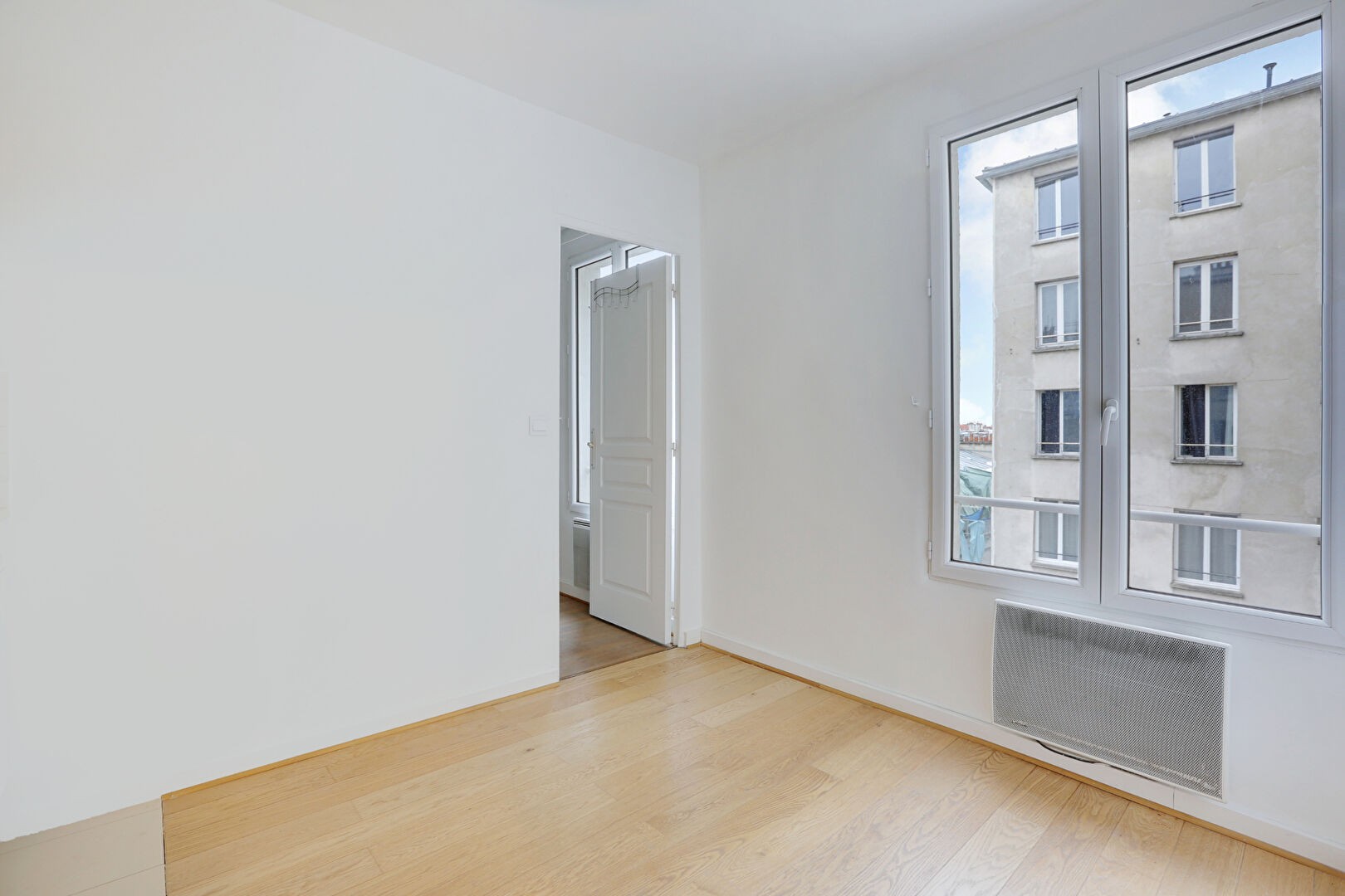 Vente Appartement à Paris Entrepôt 10e arrondissement 2 pièces