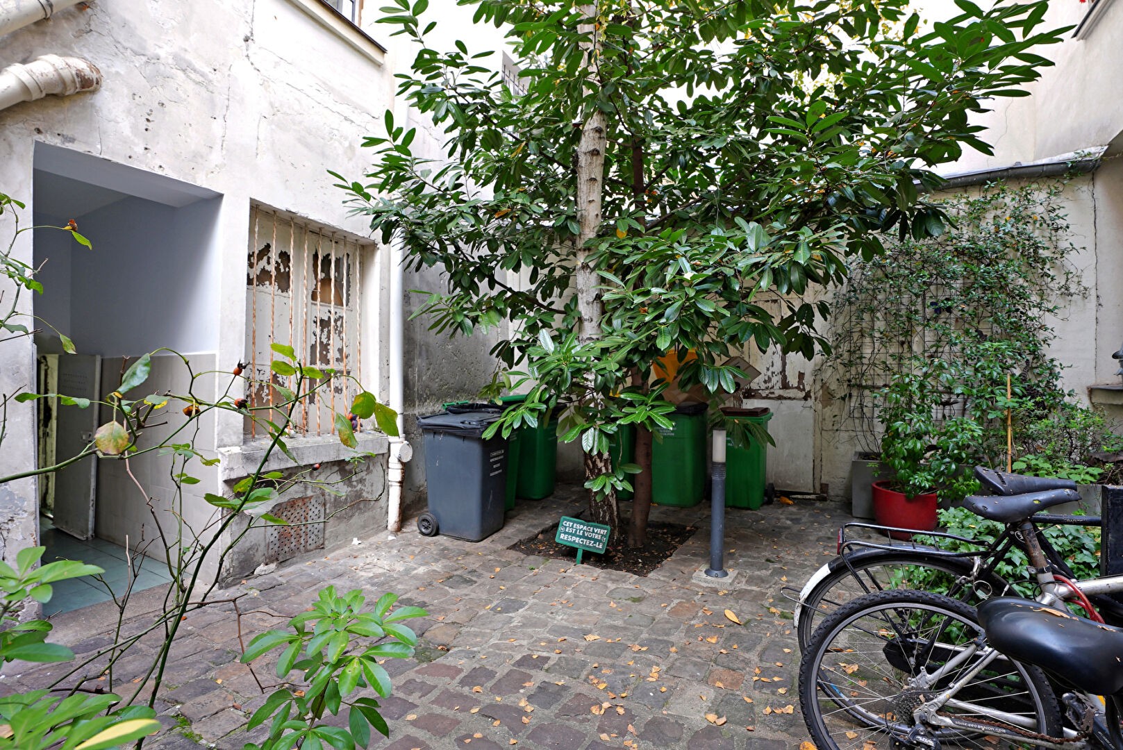 Vente Appartement à Paris Buttes-Chaumont 19e arrondissement 1 pièce