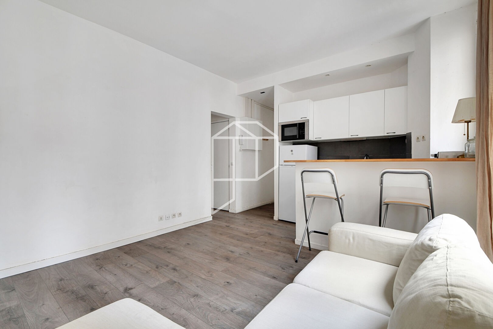 Vente Appartement à Paris Butte-Montmartre 18e arrondissement 2 pièces