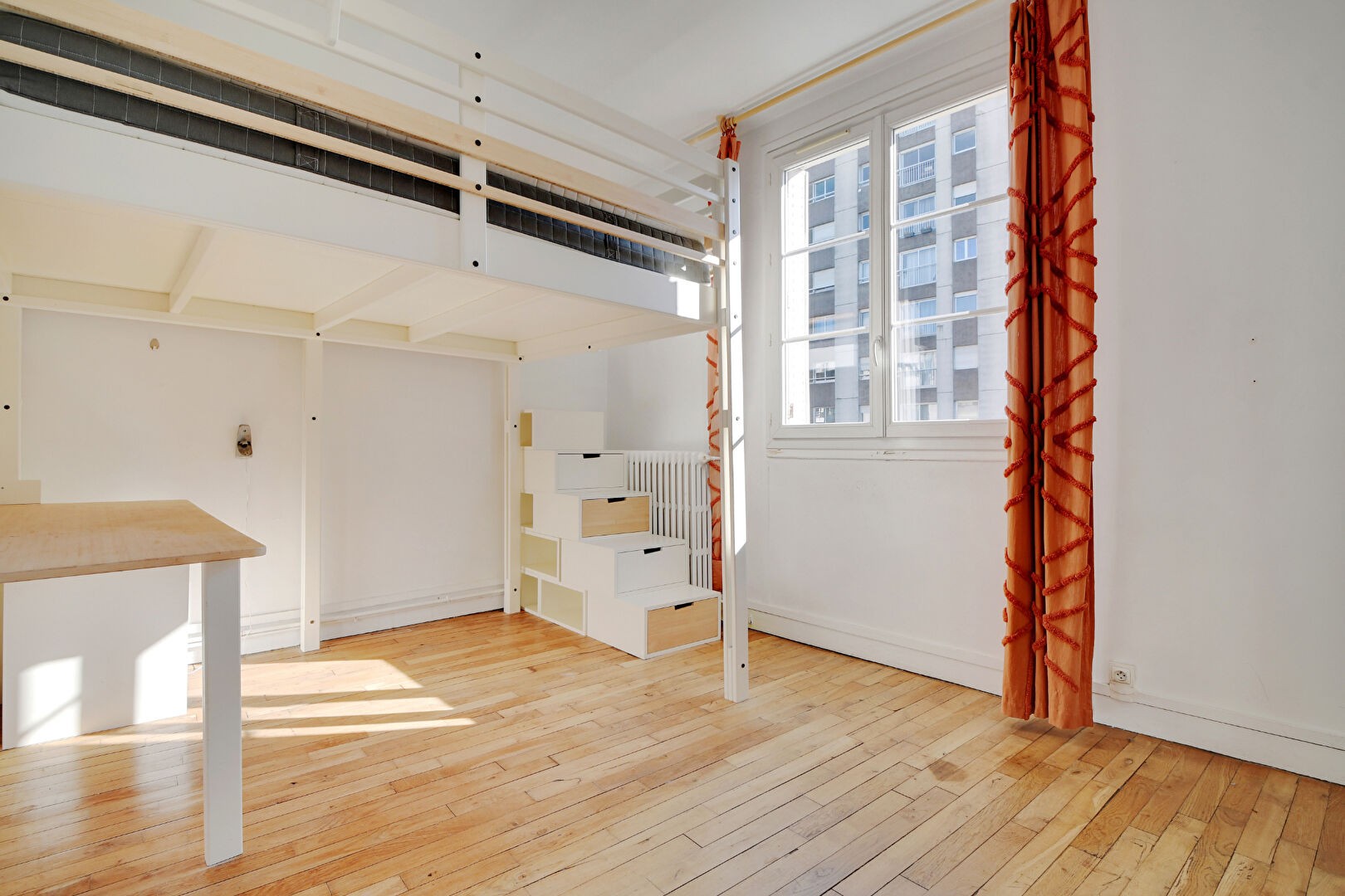 Vente Appartement à Paris Buttes-Chaumont 19e arrondissement 2 pièces